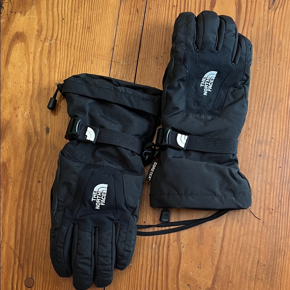 The North Face Black Insulated Gloves